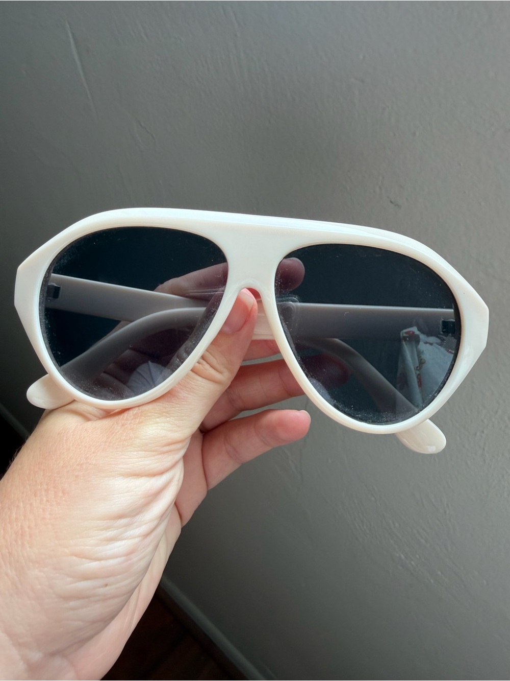 White Oversized Aviator Sunglasses - Women's Fashion Shades same famous brands
